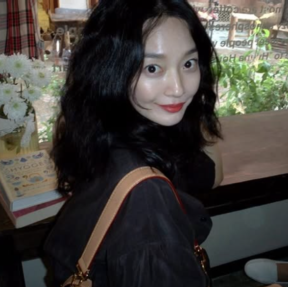 “Louis Vuitton’s New Face?” Shin Min-a’s Shocking Daily Look and Item Prices?
