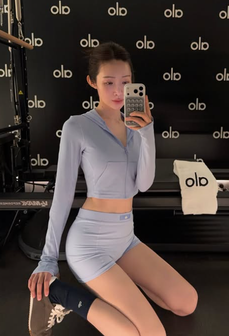 Unlocking the $180 Athleisure Trend: Style Secrets Revealed